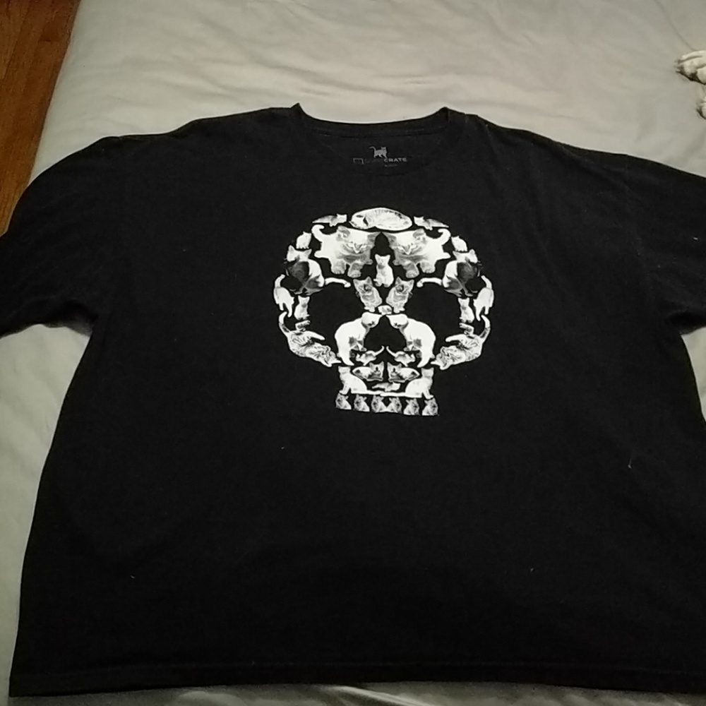 Graphic t-shirt with cats size 3xl